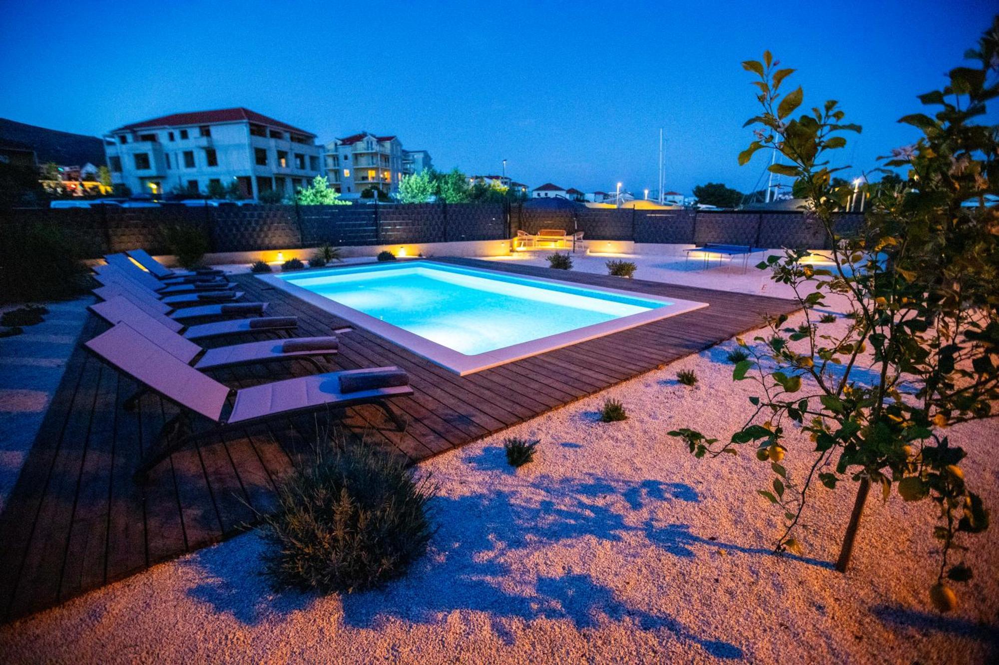 Apartment Laura Trogir Exterior photo