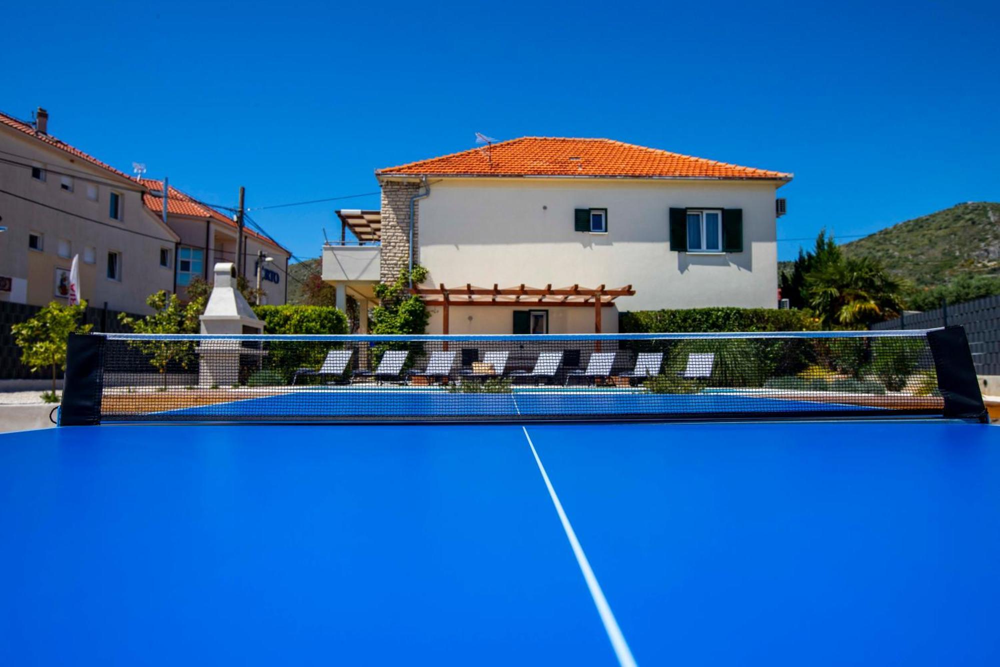 Apartment Laura Trogir Exterior photo