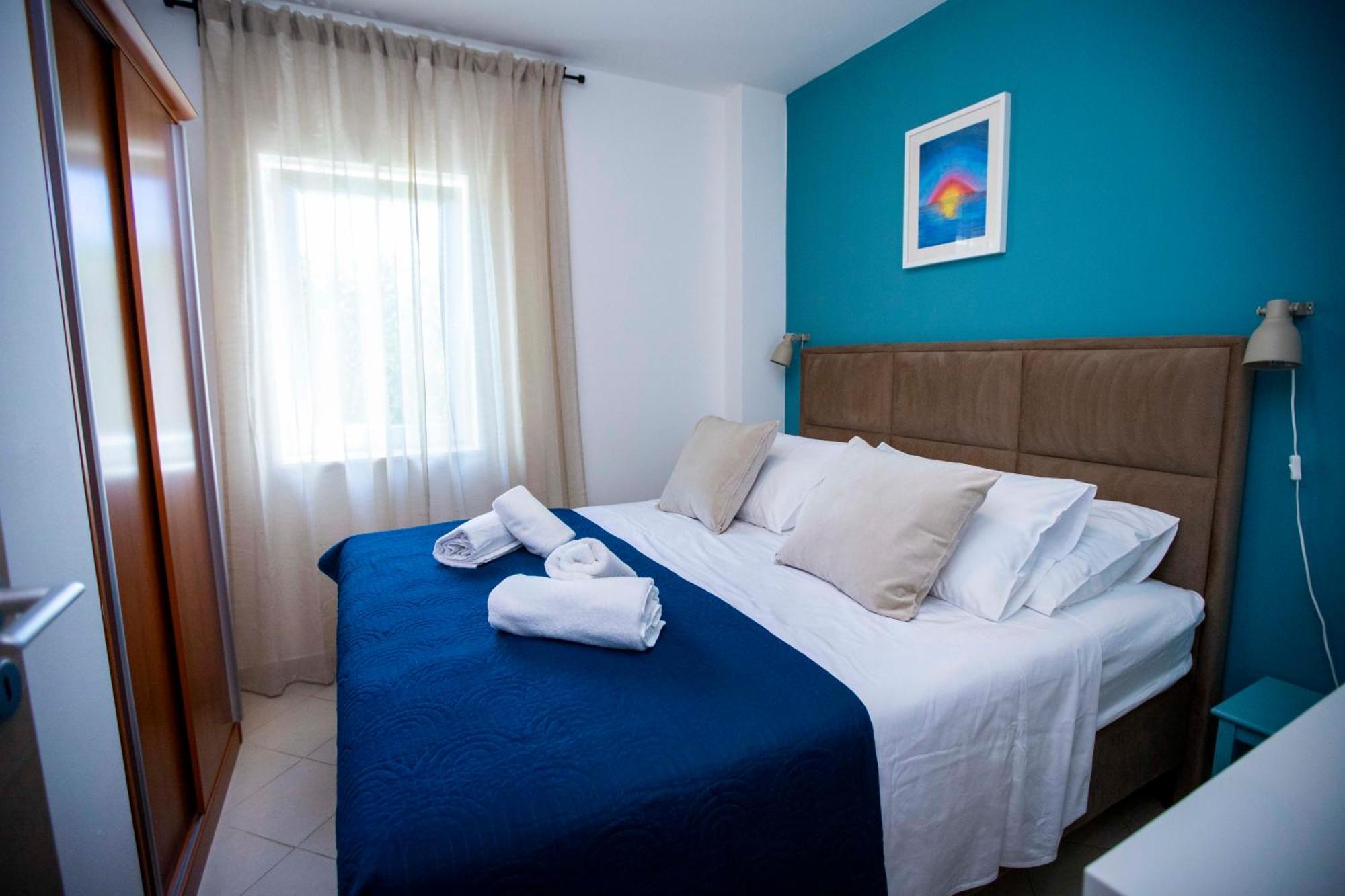 Apartment Laura Trogir Exterior photo